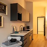 Bf Glam-apartments פרוג'ה